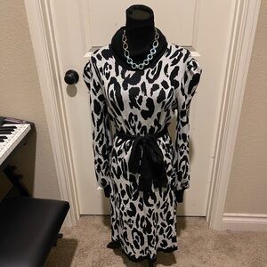 Who What Wear Black and White Wrap Tie Front Dress